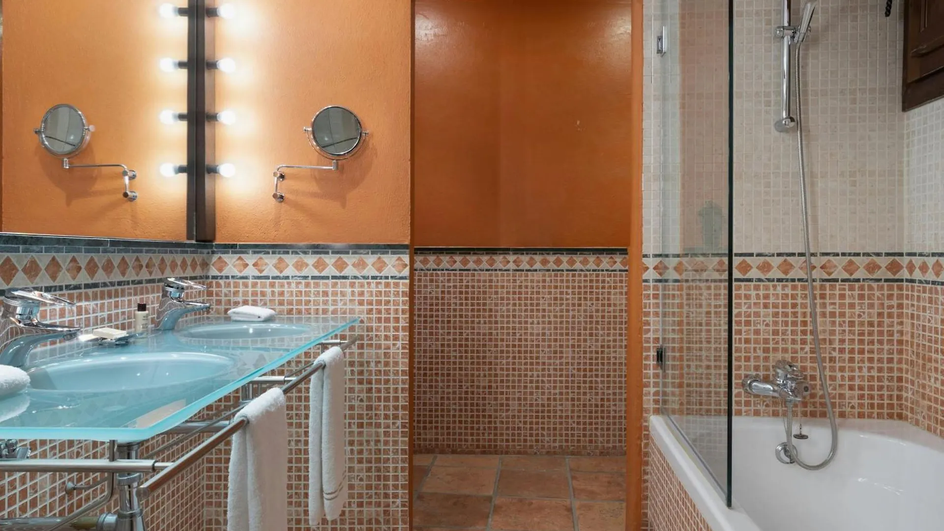 Hotel Palacio De Santa Paula, Autograph Collection Granada